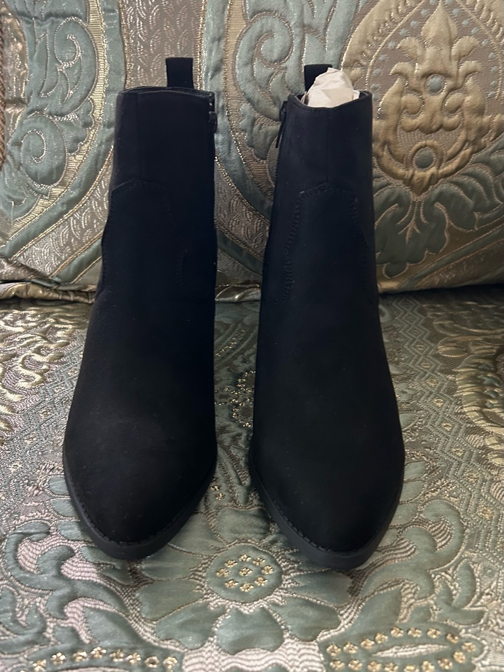 Qupid Black Suede-Look Ankle Booties with Pointed Toe